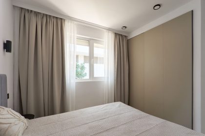 8203b0d2977915679287a26d336f4d8d - 27