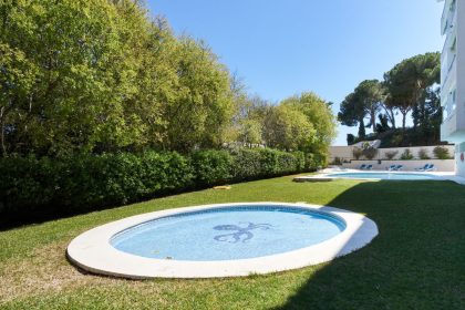 8203b0d2977915679287a26d336f4d8d - 31