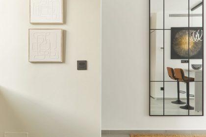 8203b0d2977915679287a26d336f4d8d - 8