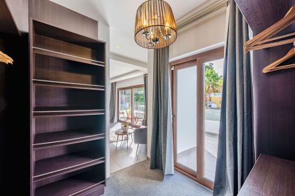 822afbb52aad88a16d080aef6dded0ca - 23