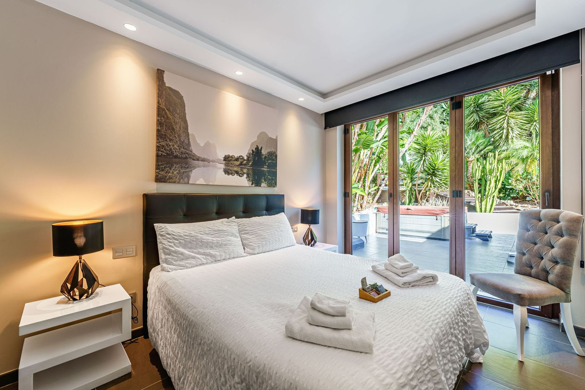 822afbb52aad88a16d080aef6dded0ca - 30