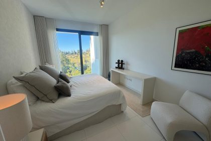 825f5b43926c3db76208079447c8f56b - 17