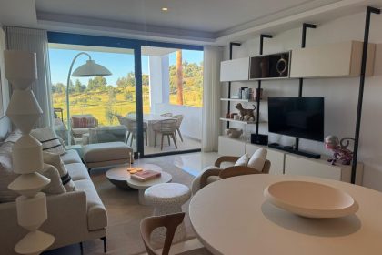 825f5b43926c3db76208079447c8f56b - 30