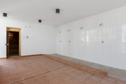 825f5b43926c3db76208079447c8f56b - 39