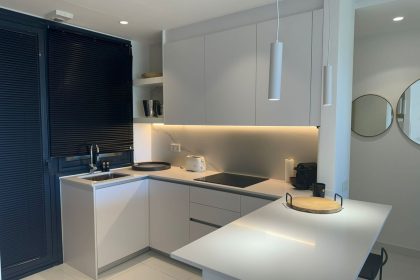 825f5b43926c3db76208079447c8f56b - 4