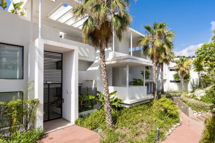 825f5b43926c3db76208079447c8f56b - 40