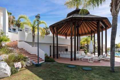 825f5b43926c3db76208079447c8f56b - 49