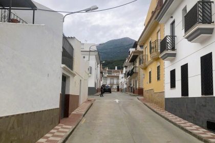 82e7259ccfe1602fdccfe6ccf4baf770 - 8