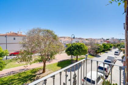 84cfc6e3770874eab286ace03d21c807 - 24