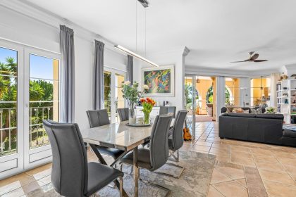 855b3b76dce96f4fee06bef977072f24 - 27