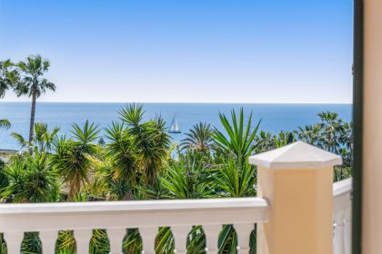 855b3b76dce96f4fee06bef977072f24 - 41