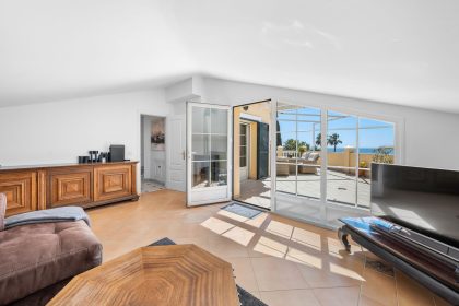 855b3b76dce96f4fee06bef977072f24 - 46