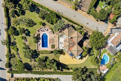 855b3b76dce96f4fee06bef977072f24 - 60