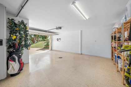 855b3b76dce96f4fee06bef977072f24 - 64