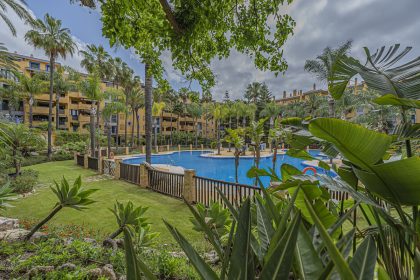 86028840a0805084321386597af3c6be - 8