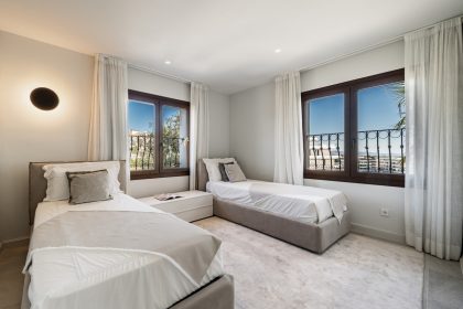 88793ac1316c3ceea8d56ea12b464033 - 25