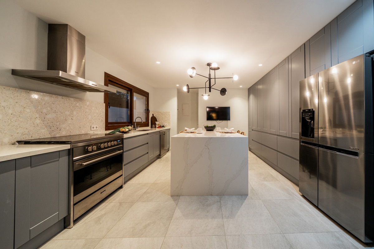 88793ac1316c3ceea8d56ea12b464033 - 33