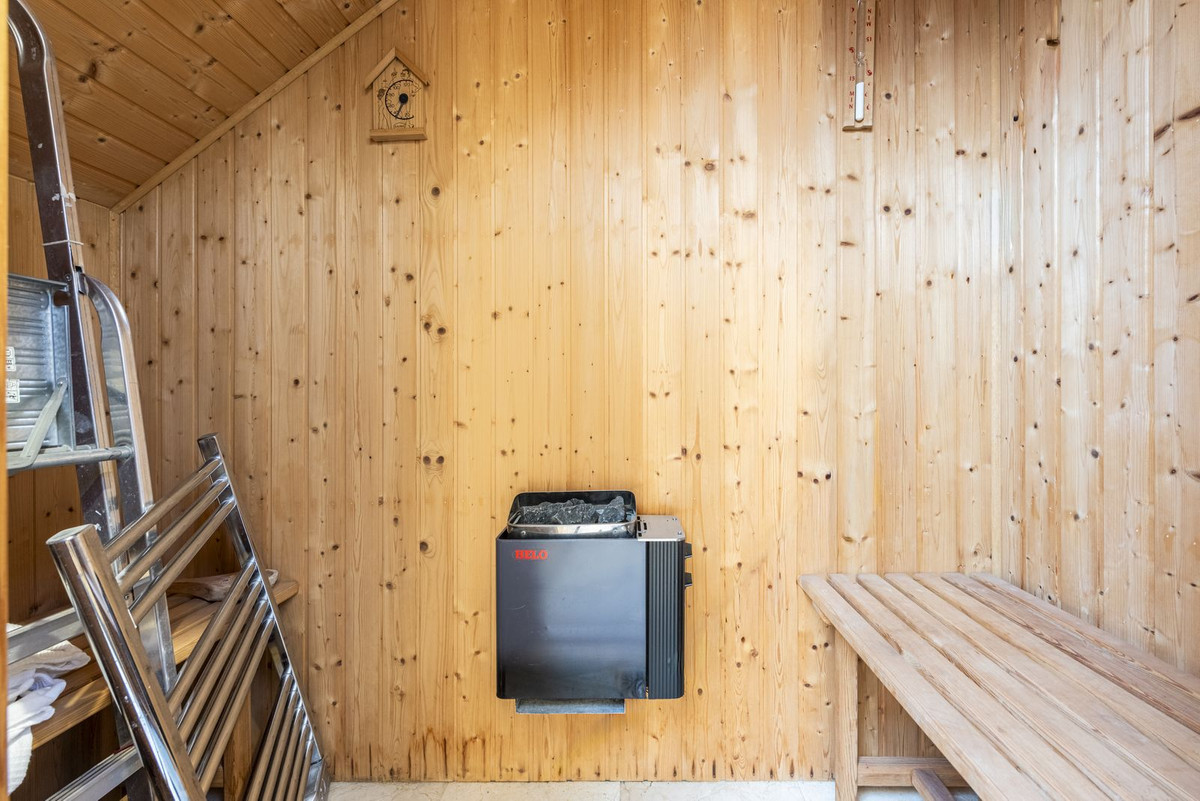 897dc055b269134b835781056e9e8791 - 18