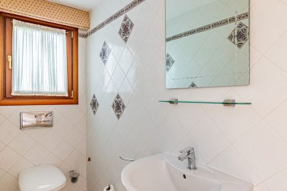 899ccc8c35cbdfec2ec93696677ab503 - 15