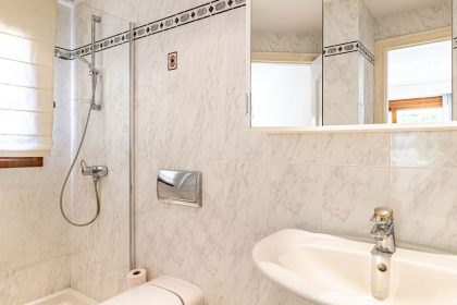 899ccc8c35cbdfec2ec93696677ab503 - 21