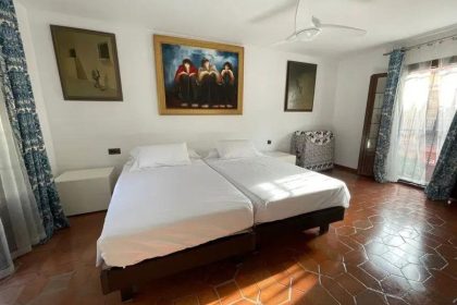 8a3e9a9d57d7399ac3a369ca1cfd3527 - 11