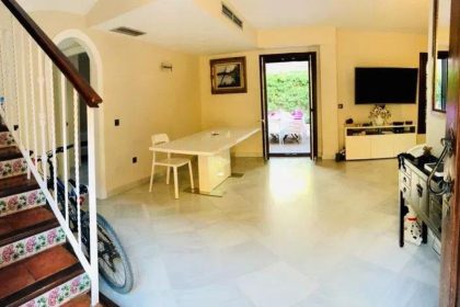 8a3e9a9d57d7399ac3a369ca1cfd3527 - 2