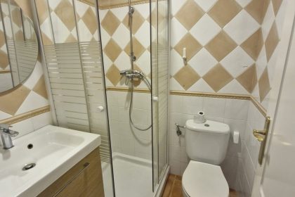 8cc937811779fd4cfbf2cf5a0f586b04 - 11