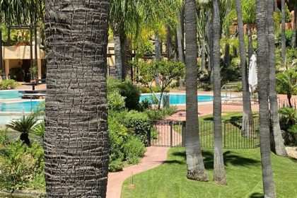 8d70a62548cc760738cf719bdaf287fb - 10