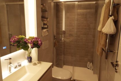 8f102475944051cbac203ed84b179177 - 24