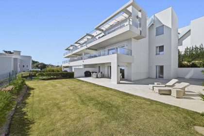 9161e68a0b98c48d1567d3d955961c5b - 1