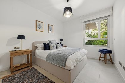 9161e68a0b98c48d1567d3d955961c5b - 18