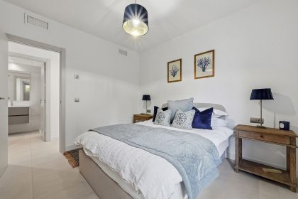 9161e68a0b98c48d1567d3d955961c5b - 20