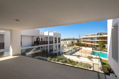 938fdfbcca6c68f7ddec371a7203311f - 1