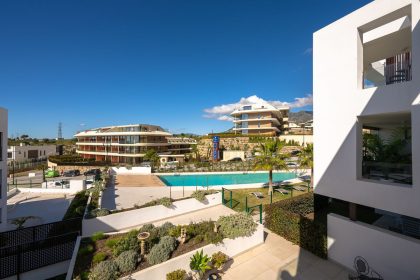 938fdfbcca6c68f7ddec371a7203311f - 11