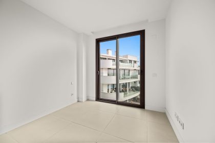 938fdfbcca6c68f7ddec371a7203311f - 6