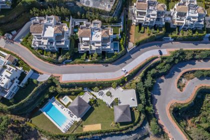 9907873f49f129e1544b6f7cd231e93a - 29