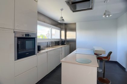 9dca5953733be84f1885d60e06d7df49 - 12