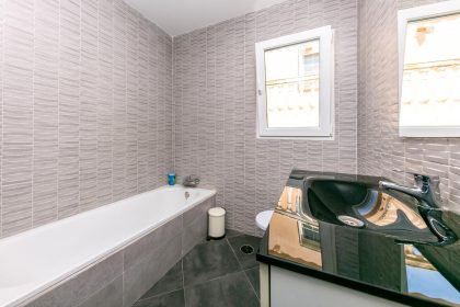 9e30494e926c97877e684b9dcfa8ee37 - 17