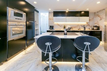 9e30494e926c97877e684b9dcfa8ee37 - 8