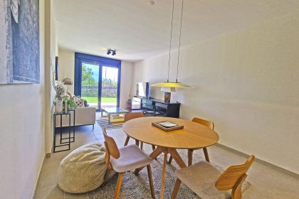 a0107e03c846061641b060e5e0c790e4 - 12