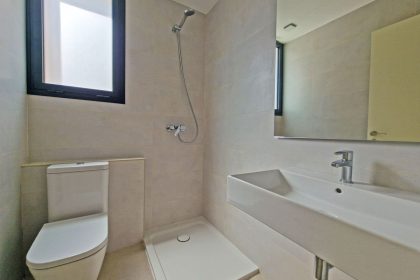 a0107e03c846061641b060e5e0c790e4 - 21