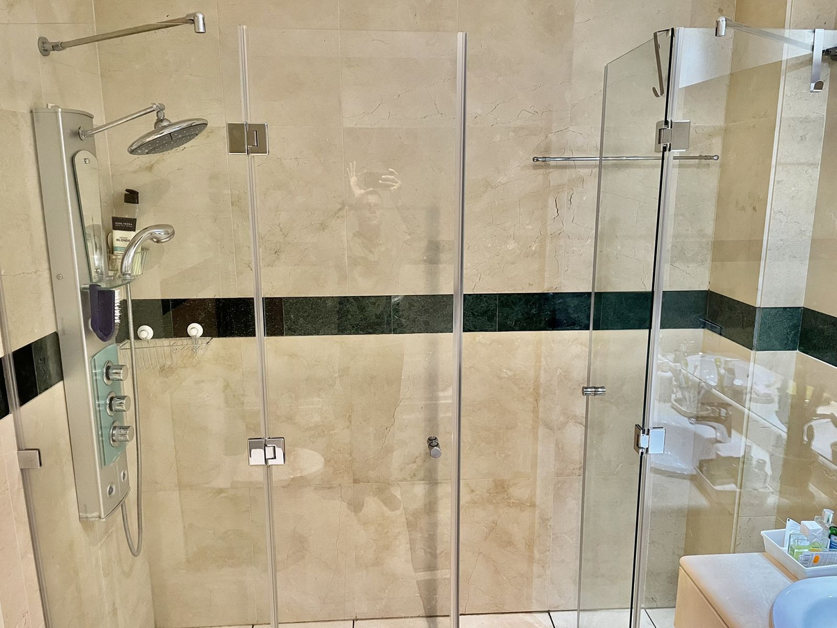 a021eb52ac826e7398a0c64e5d463200 - 19