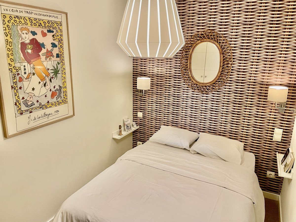 a021eb52ac826e7398a0c64e5d463200 - 22