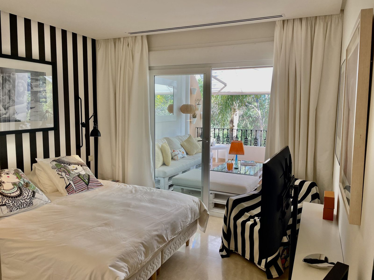 a021eb52ac826e7398a0c64e5d463200 - 27