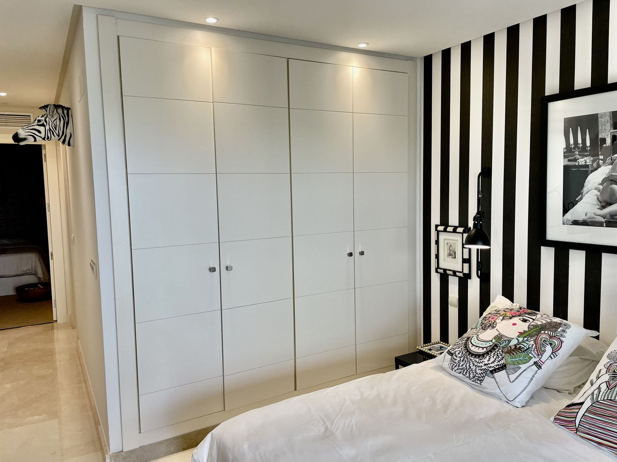 a021eb52ac826e7398a0c64e5d463200 - 28