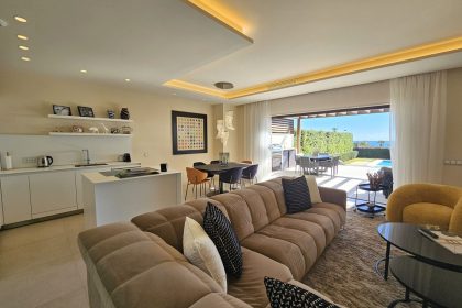 a5bba55c5ee818e23d1a75c3ebfa9bf0 - 3