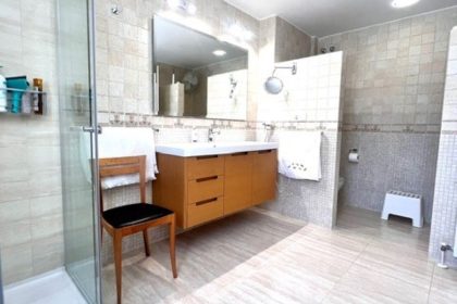 a5bd221a65f6323d89708ba7596fcf11 - 14