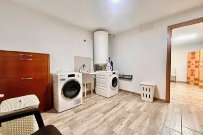 a5bd221a65f6323d89708ba7596fcf11 - 32