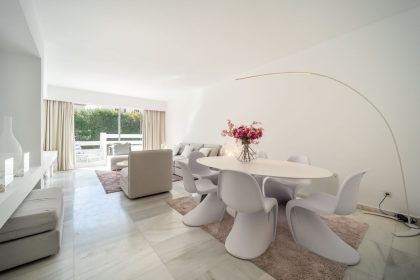 aa502f83d8896377343cbeea47b1bd38 - 3