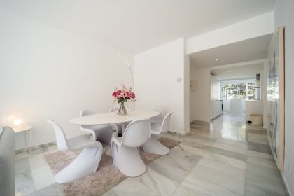 aa502f83d8896377343cbeea47b1bd38 - 7